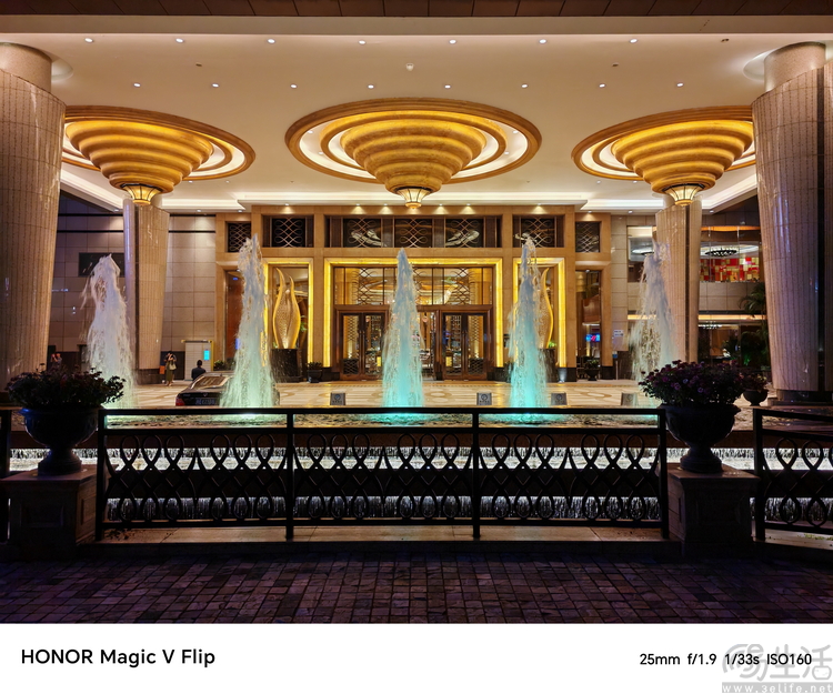 荣耀Magic V Flip评测：美型小折叠，目标很明确