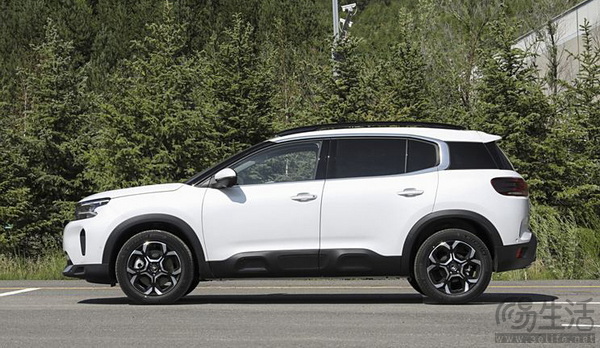 天逸C5 AIRCROSS 400THP冠军版7月26日上市