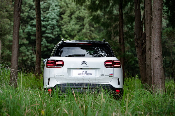 天逸 C5 AIRCROSS 400THP冠军版今日上市
