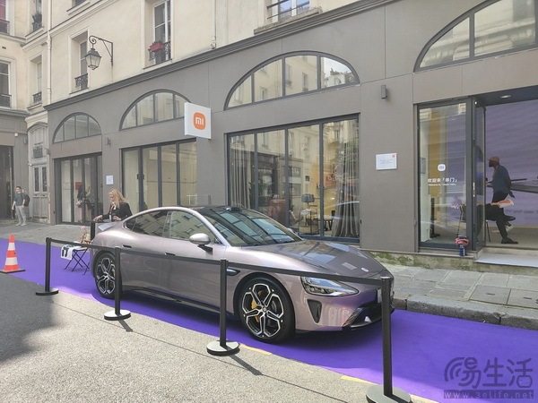 小米SU7亮相巴黎 或将2030年前进军欧洲市场