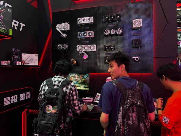 ​ChinaJoy 2024耕升活动首日回顾：精彩纷呈，热情高涨！