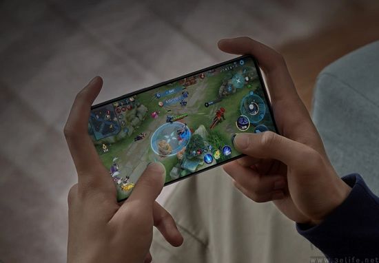 电池与快充技术双轮驱动，手机开启续航新篇章