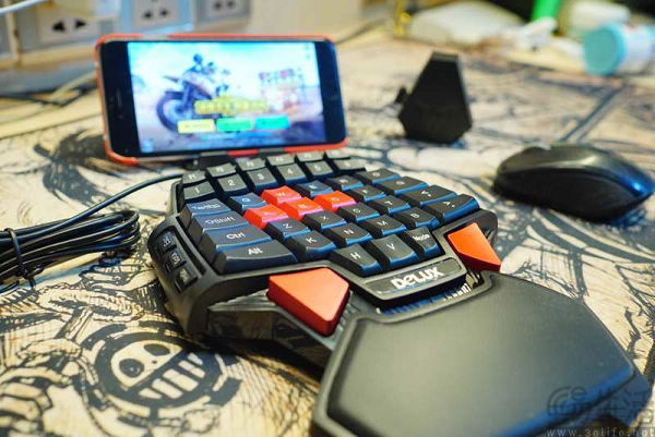 V社对物理外挂下手，一把键盘如何拨动FPS玩家的心弦