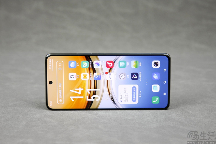 vivo Y300 Pro评测：旗舰特性加持，“国民手机”迎来升华