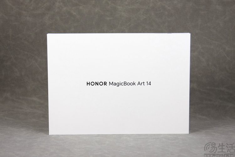 开创美型轻薄新思路，荣耀MagicBook Art 14评测