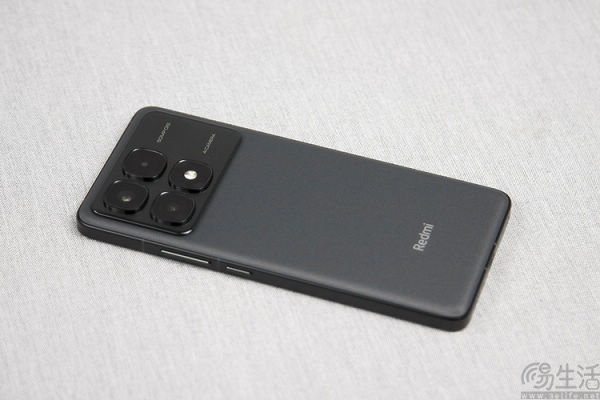 Redmi K70至尊版24GB+1TB版本上市，售价3899元