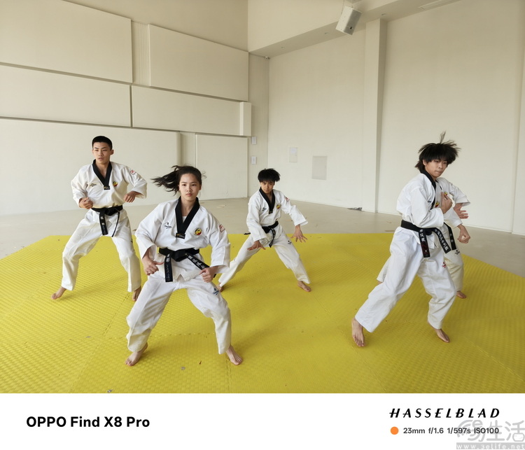 OPPO Find X8 Pro首发评测： 轻薄抓拍神器，人像氛围大师