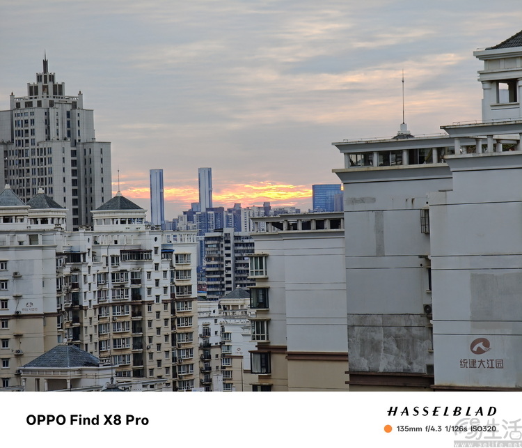 OPPO Find X8 Pro首发评测： 轻薄抓拍神器，人像氛围大师
