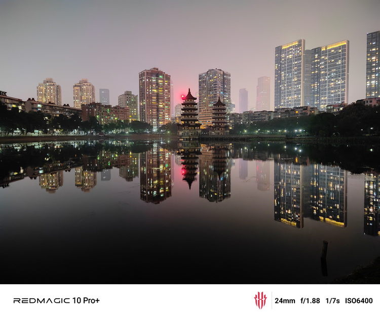 红魔10 Pro+评测：最炫酷的全面屏、只为玩家而生
