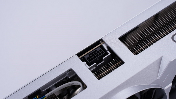 评测|影驰GeForce RTX 4070Ti SUPER金属大师Plus OC显卡