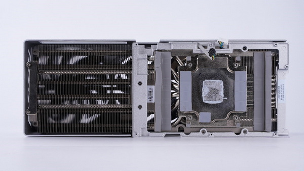 评测|影驰GeForce RTX 4070Ti SUPER金属大师Plus OC显卡