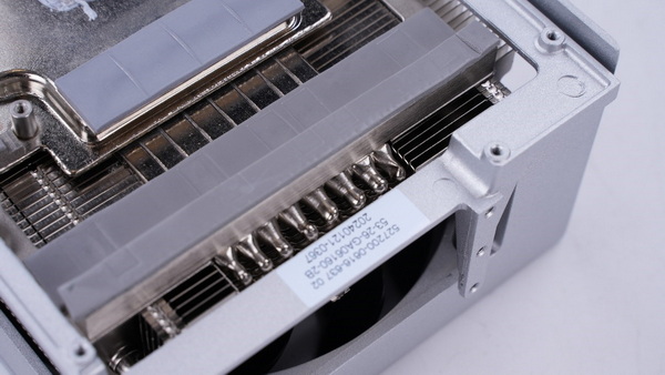 评测|影驰GeForce RTX 4070Ti SUPER金属大师Plus OC显卡