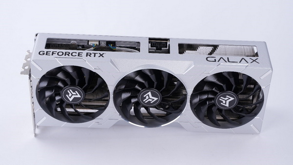评测|影驰GeForce RTX 4070Ti SUPER金属大师Plus OC显卡