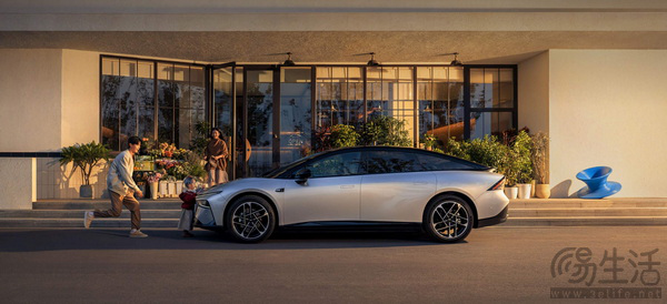 智驾能力突出，18.68万元起的小鹏P7+该怎么选