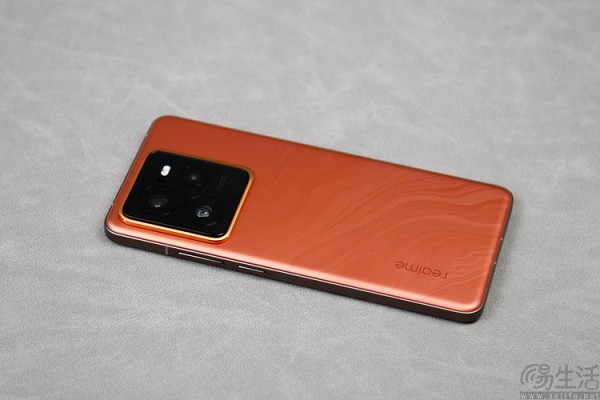 真我GT7 Pro“火星”256GB版上新，售价3699元起