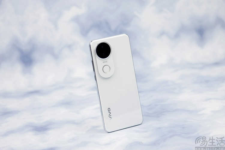 vivo S20首测：是轻薄小直屏、更是冬日玩乐好“搭子”