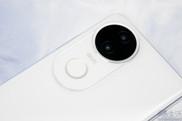 vivo S20首测：是轻薄小直屏、更是冬日玩乐好“搭子”