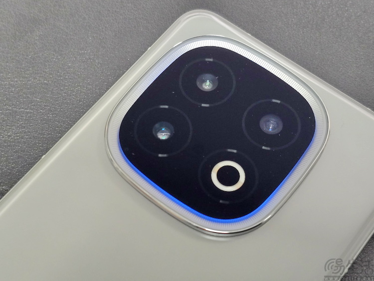 新旗舰与次旗舰差距太大？手机市场亟待芯片破局