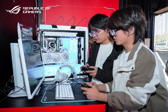 ROG DAY 2024 星城狂欢，燃爆湘江