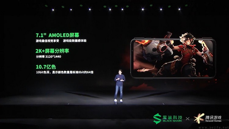 小屏旗舰业已成熟，巨屏手机是否也到归来之时？
