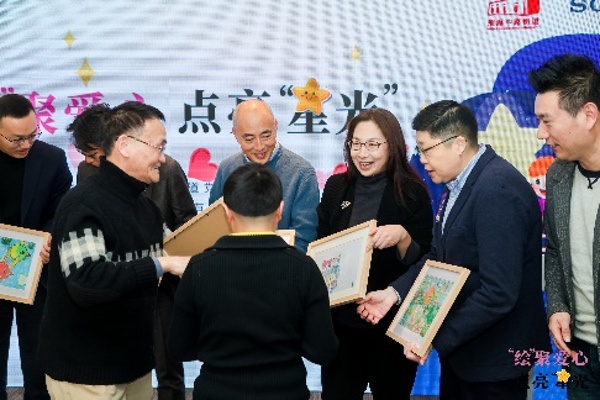 索尼举办员工志愿者活动, “绘”聚爱心 点亮“星”光 索尼举办员工志愿者活动, “绘”聚爱心 点亮“星”光