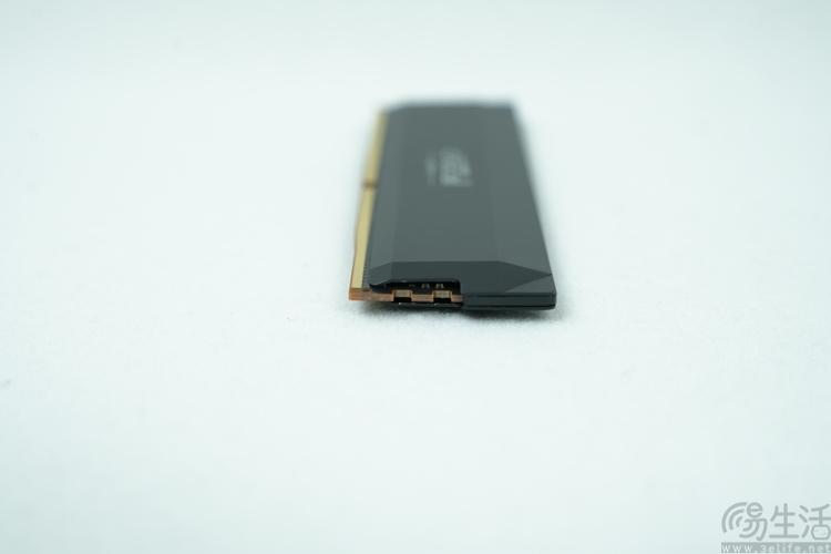 英睿达DDR5 Pro 6400评测：专业易用，稳定至上