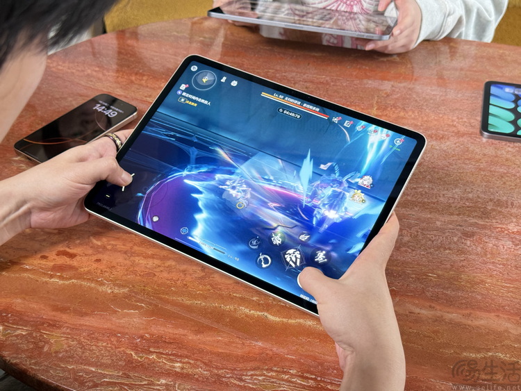 你熟悉的iPad，凭什么成了“游戏平板”领头羊