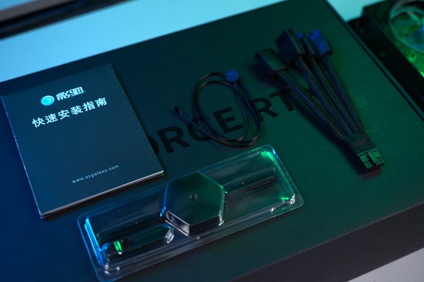 更快更强更AI，影驰GeForce RTX 5090 D大将评测