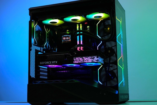 更快更强更AI，影驰GeForce RTX 5090 D大将评测