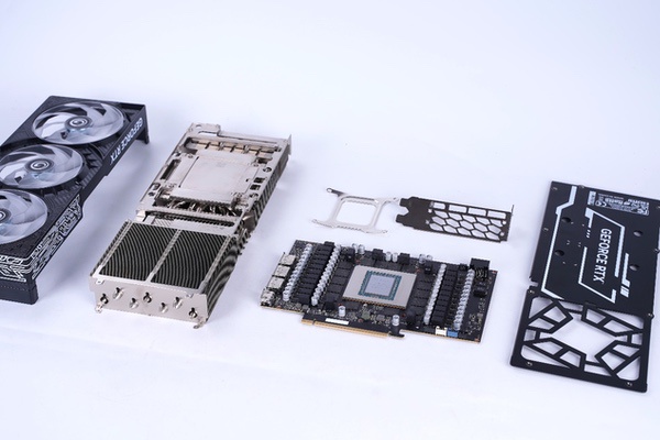 更快更强更AI，影驰GeForce RTX 5090 D大将评测