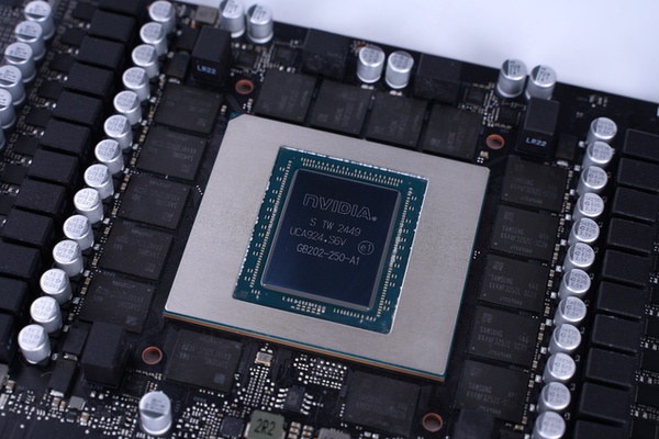 更快更强更AI，影驰GeForce RTX 5090 D大将评测
