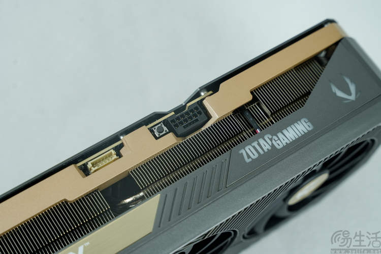 索泰RTX5090D 32GB Solid OC评测：开年核弹