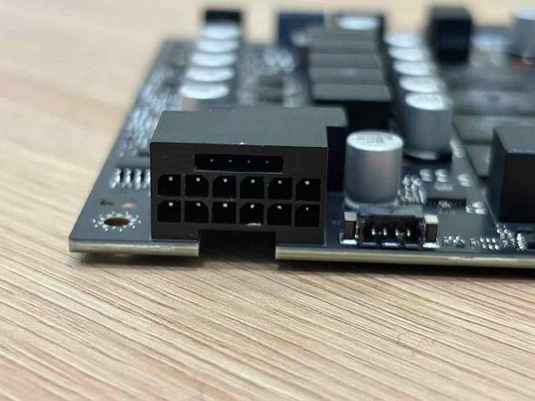 DLSS 4性能全力冲锋,耕升GeForce RTX 5080炫光OC值得拥有 DLSS 4性能全力冲锋,耕升GeForce RTX 5080炫光OC值得拥有