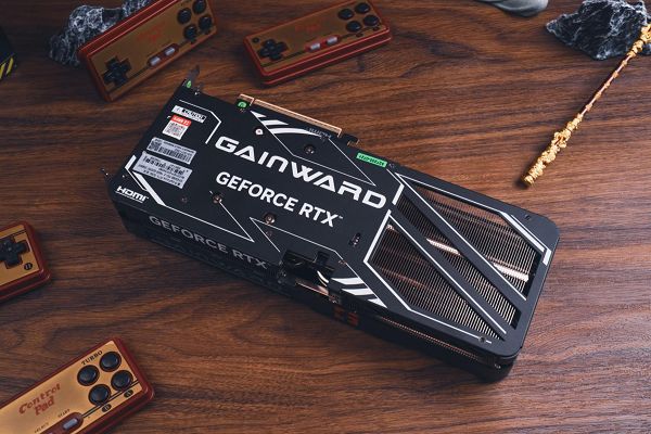 耕风御影，刮起更强的风暴！耕升RTX 5080追风性能解禁