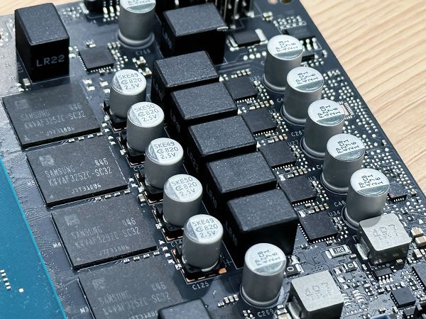 DLSS 4携手影驰GeForce RTX 5080魔刃,解封性能超越上代卡皇 DLSS 4携手影驰GeForce RTX 5080魔刃,解封性能超越上代卡皇