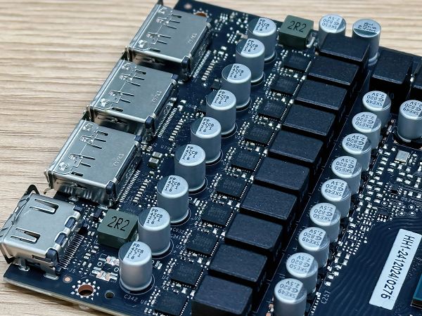 DLSS 4携手影驰GeForce RTX 5080魔刃,解封性能超越上代卡皇 DLSS 4携手影驰GeForce RTX 5080魔刃,解封性能超越上代卡皇