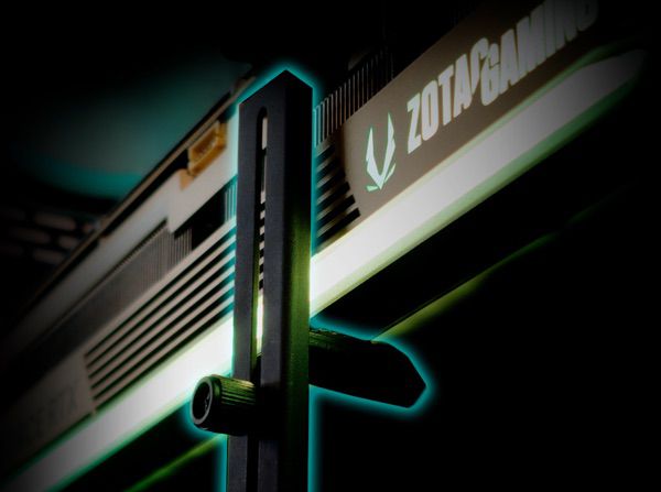 DLSS 4带来的8倍性能提升！索泰RTX 5080评测