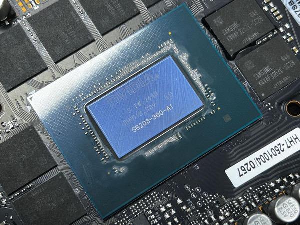 DLSS 4用实力告诉你！耕升RTX 5070 Ti追风不再是4K入门选择