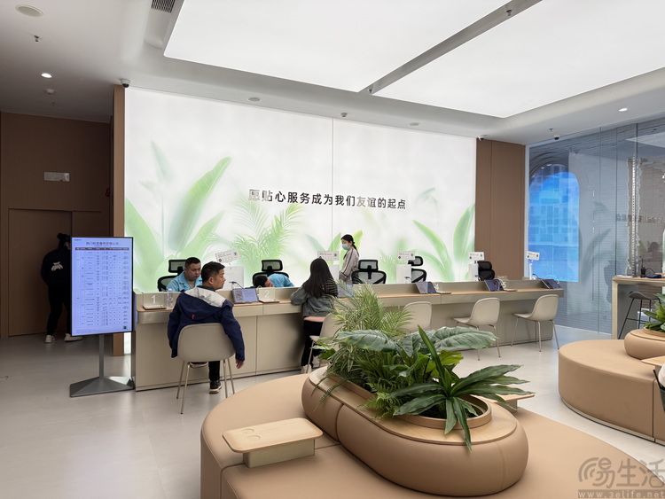 高调开设武汉旗舰店，欧加系用“年轻”重塑新零售