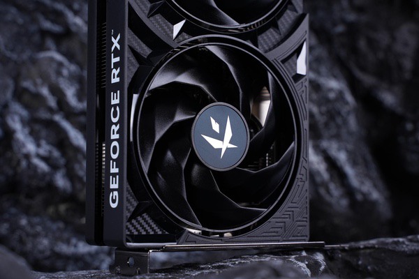速速拿下这款新卡，影驰RTX 5070 FIRE评测