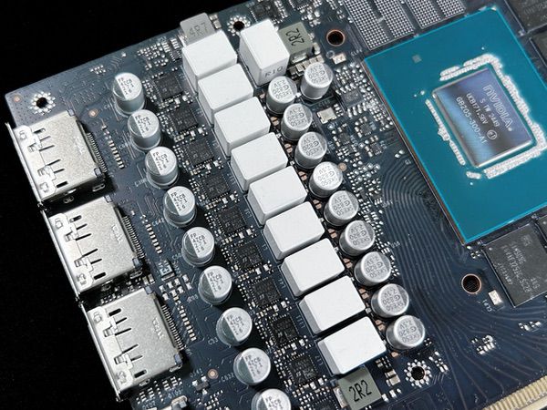 开启DLSS 4 步入4K游戏新门槛，耕升RTX 5070踏雪OC灵动来袭