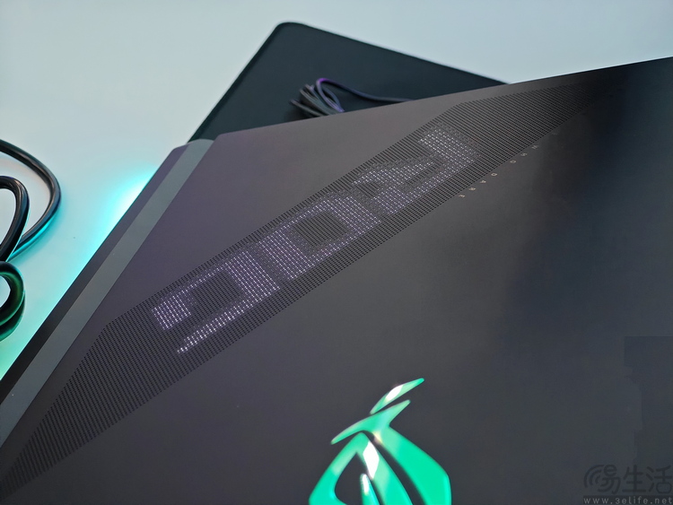 重写定义“满血”游戏本，酷睿Ultra 200HX凭什么