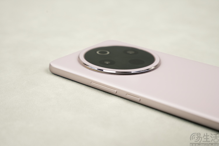 vivo Y300 Pro+评测：超大电池，国民手机新选择