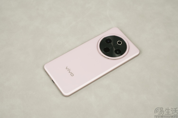 vivo Y300 Pro+评测：超大电池，国民手机新选择