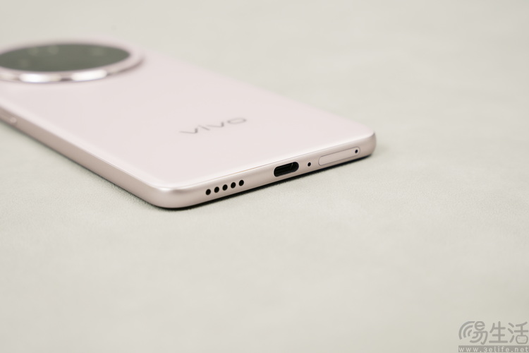 vivo Y300 Pro+评测：超大电池，国民手机新选择