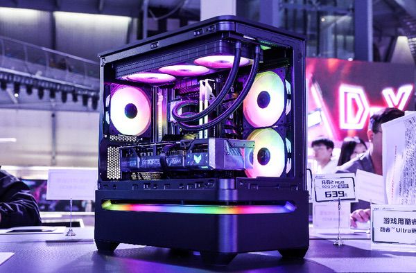 2025 ROG DAY狂欢来袭，超能DIY好物爆燃登场