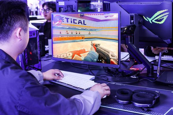 2025 ROG DAY盛大开启，超多高性能显示器燃爆全场