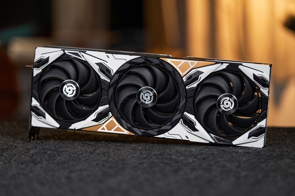 颠覆次世代游戏体验！索泰RTX 5080天启OC显卡