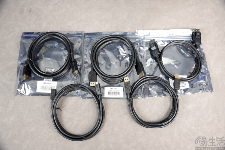ROG SWIFT PG27UCDM评测：电竞生产力两相宜