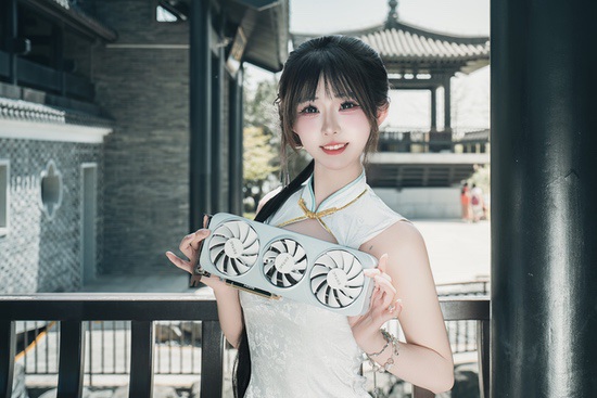国风美学、显卡白月光，索泰RTX 5060 Ti月白OC显卡上市！